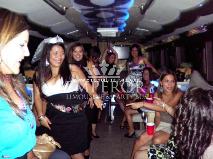 Bachelorette Party Bus & Limousine - limo service chicago